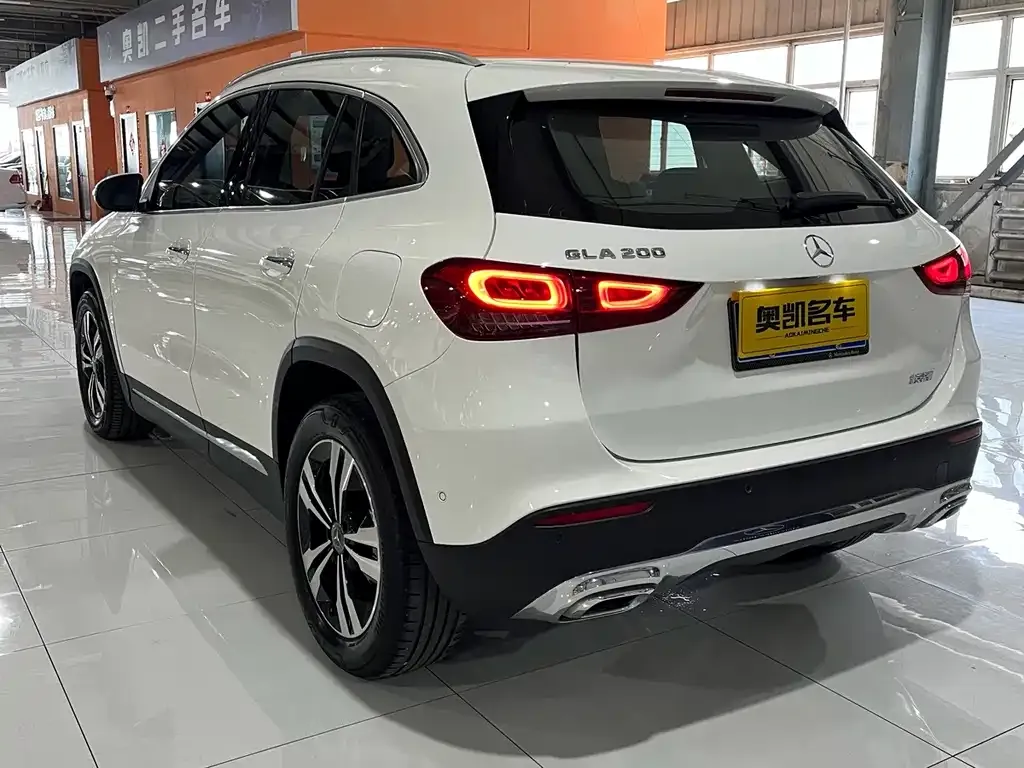 Mercedes-Benz GLA — фото 5