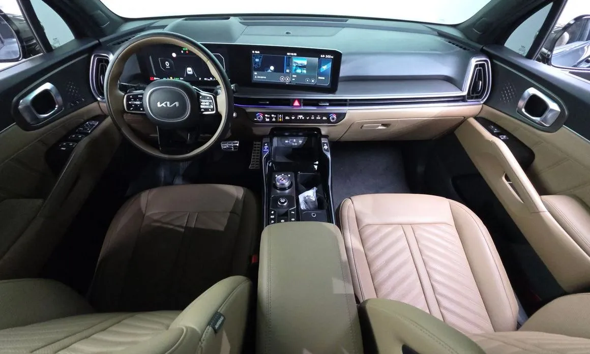 Kia Sorento — фото 8