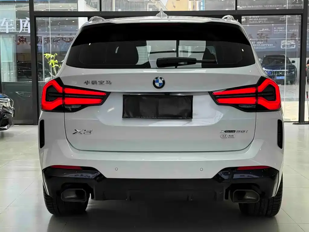 BMW X3 — фото 10