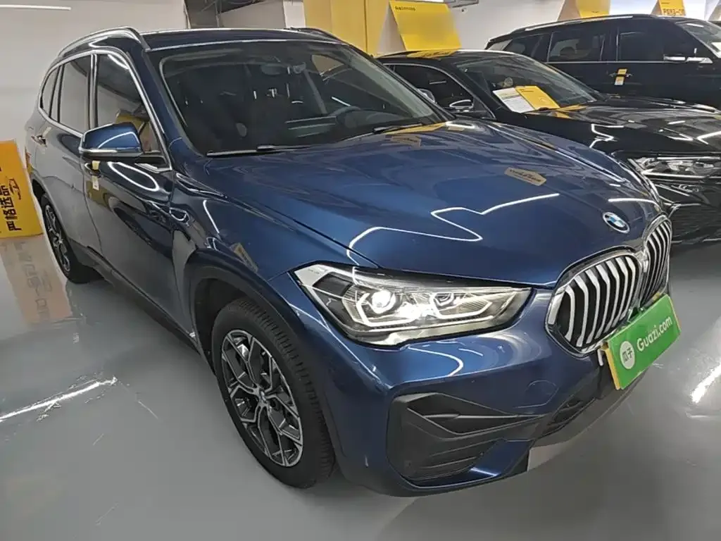 BMW X1 — фото 3