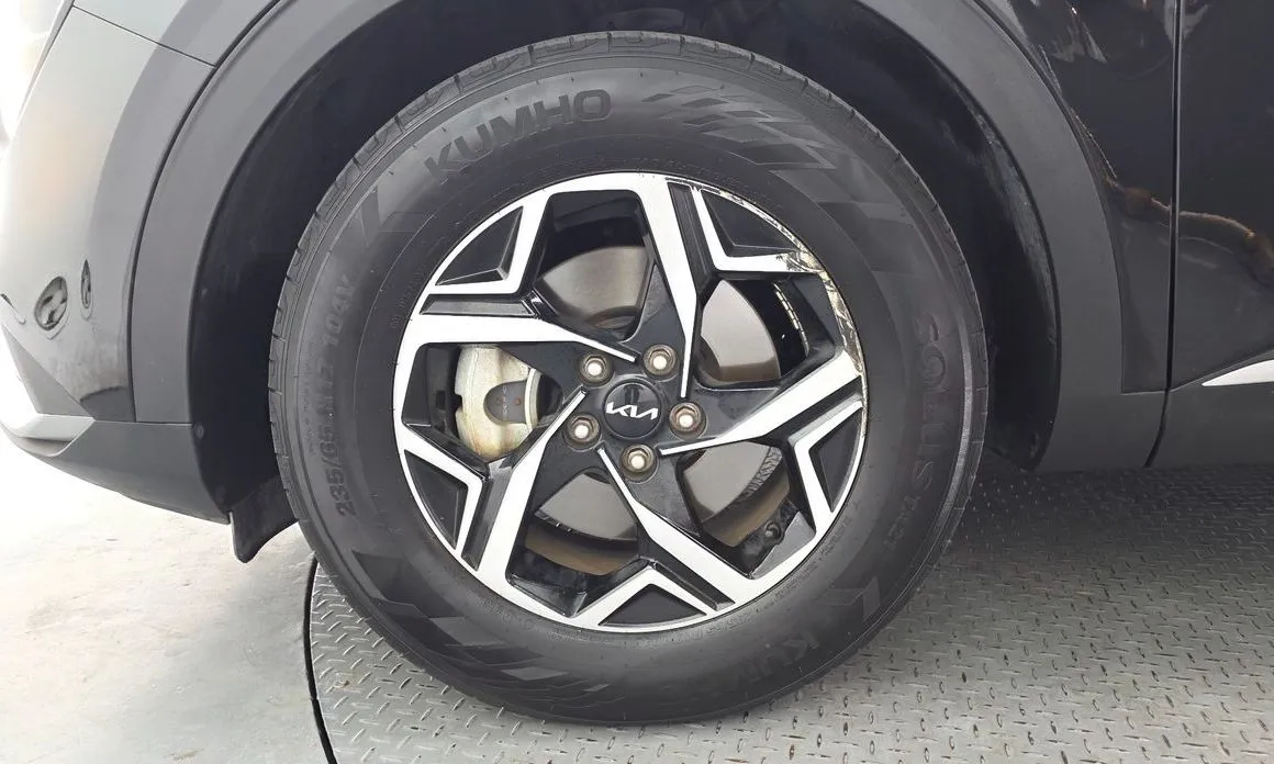 Kia Sportage — фото 9