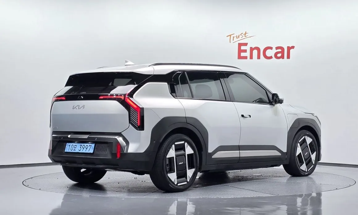 Kia EV3 — фото 3