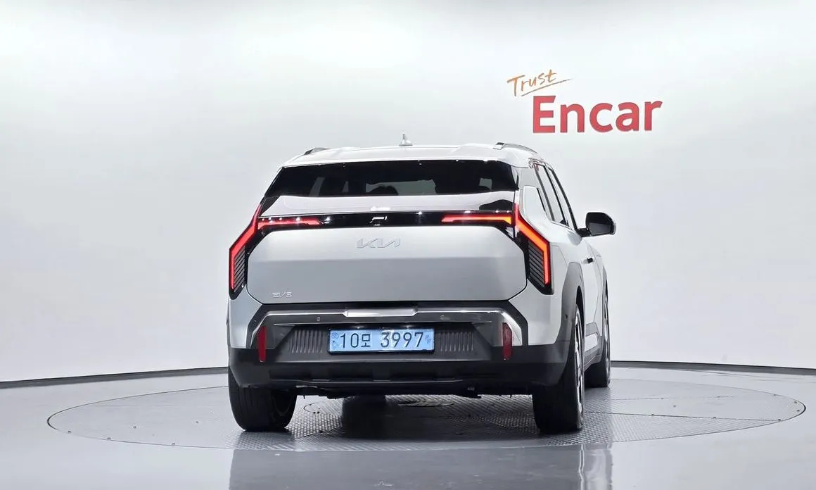 Kia EV3 — фото 2