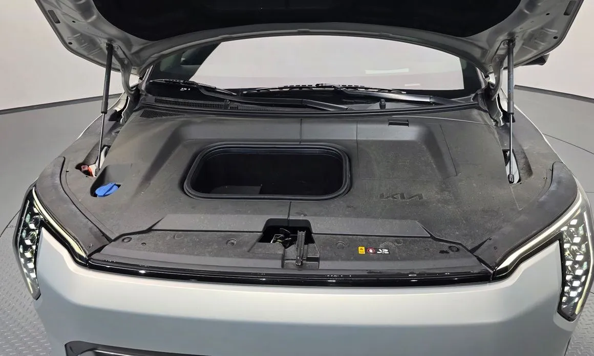 Kia EV3 — фото 9