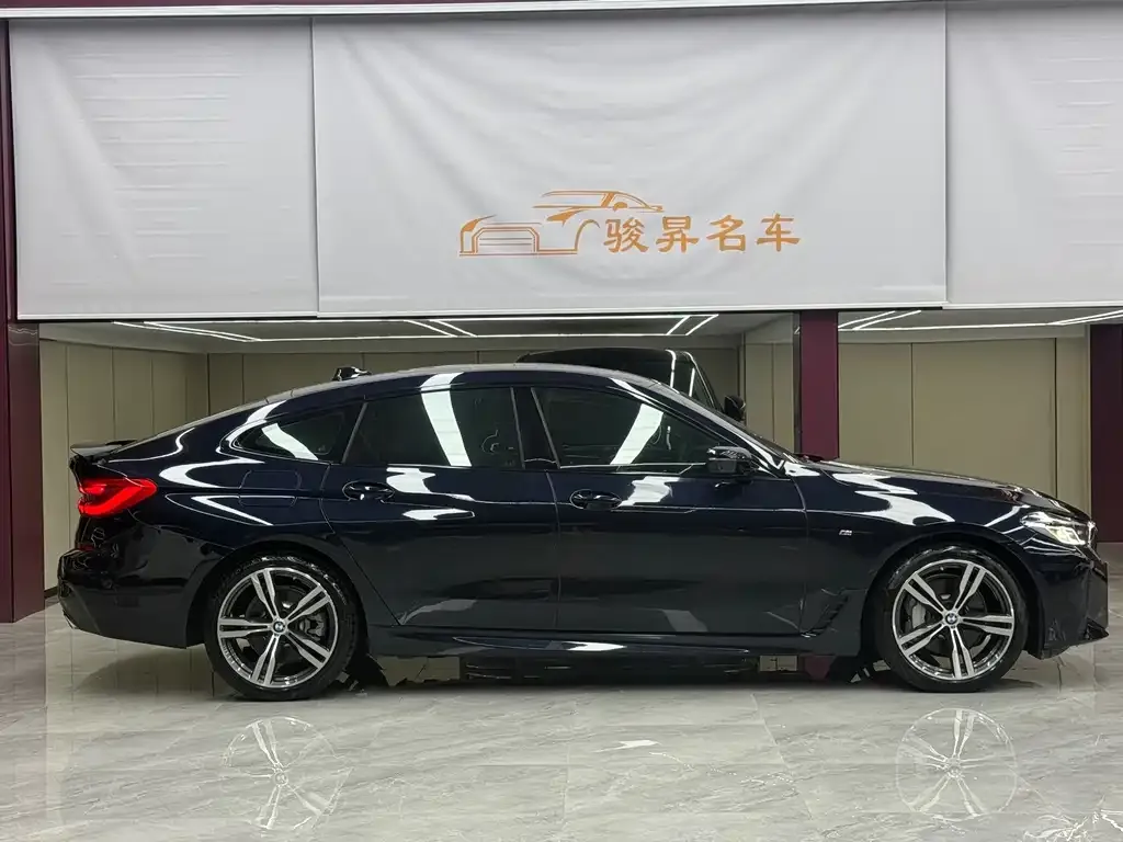 BMW 6 Series GT — фото 10