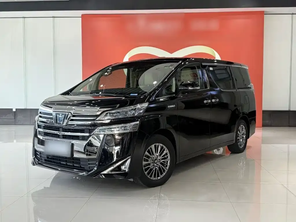 Toyota Vellfire — фото 3