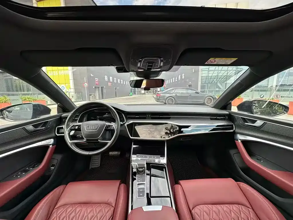 Audi A7L — фото 2