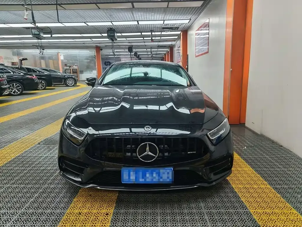 Mercedes-Benz CLS — фото 7