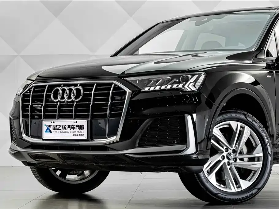 Audi Q7 — фото 5