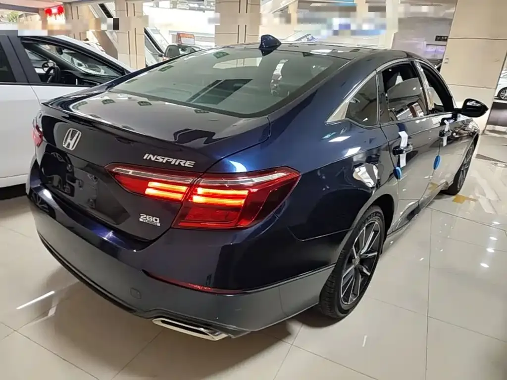 Honda Inspire — фото 10