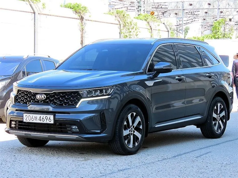 Kia Sorento — фото 3