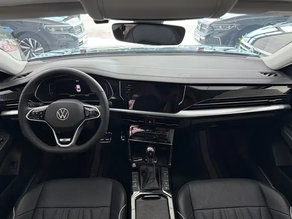 Volkswagen Passat — фото 5