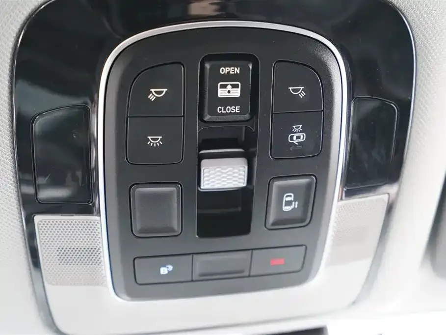Hyundai Custo — фото 4