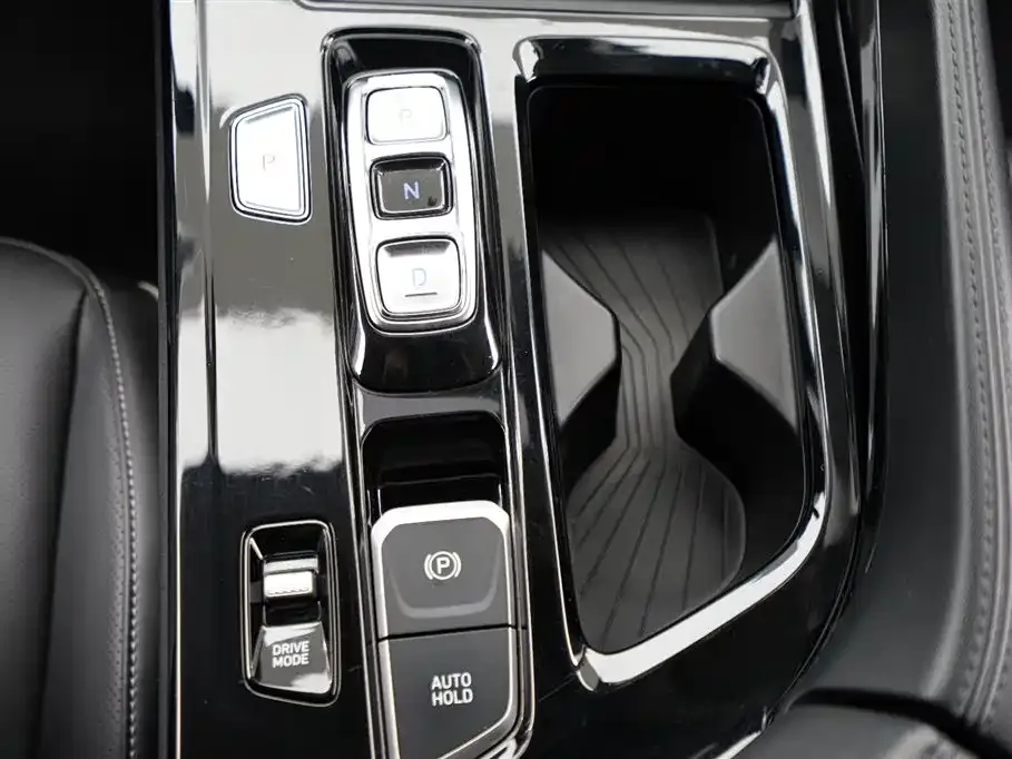 Hyundai Custo — фото 3