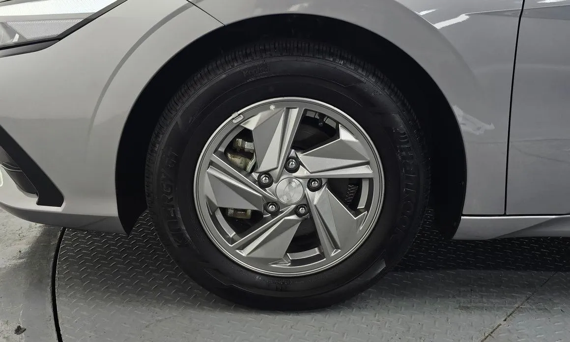 Hyundai AVANTE — фото 6