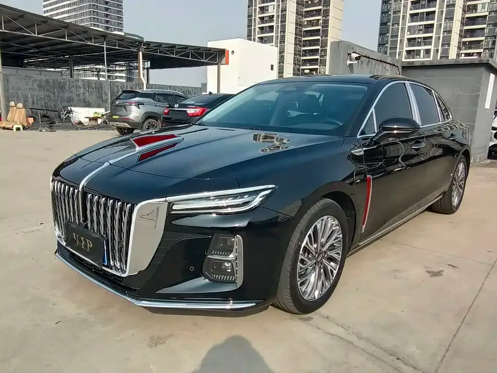 Hongqi H5 — фото 1