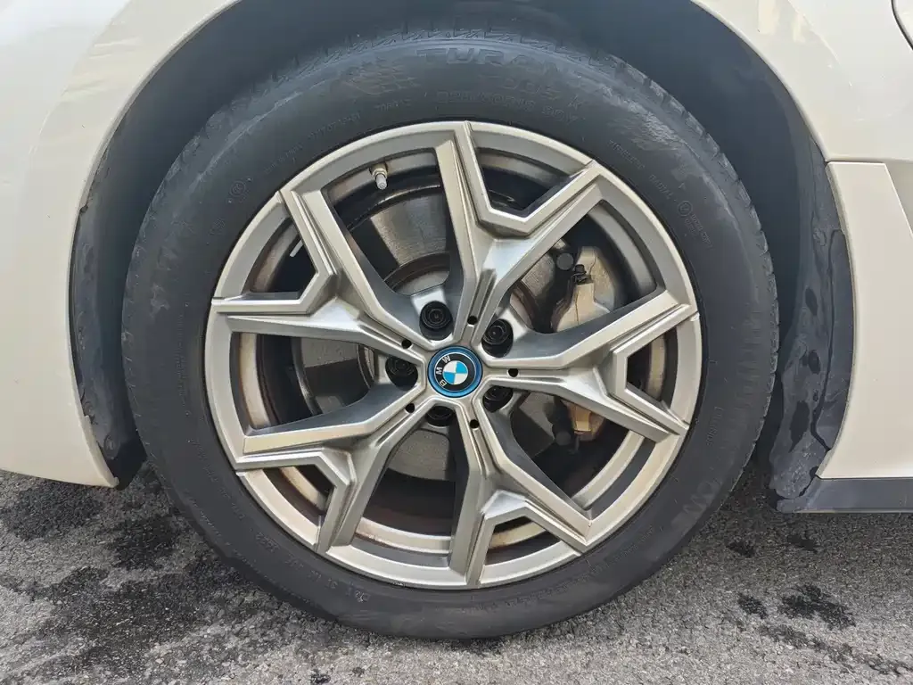 BMW i3 — фото 4