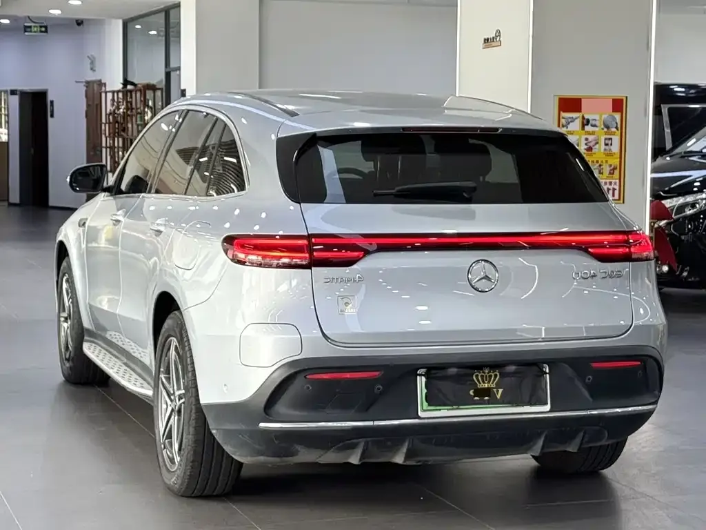 Mercedes-Benz EQC — фото 3
