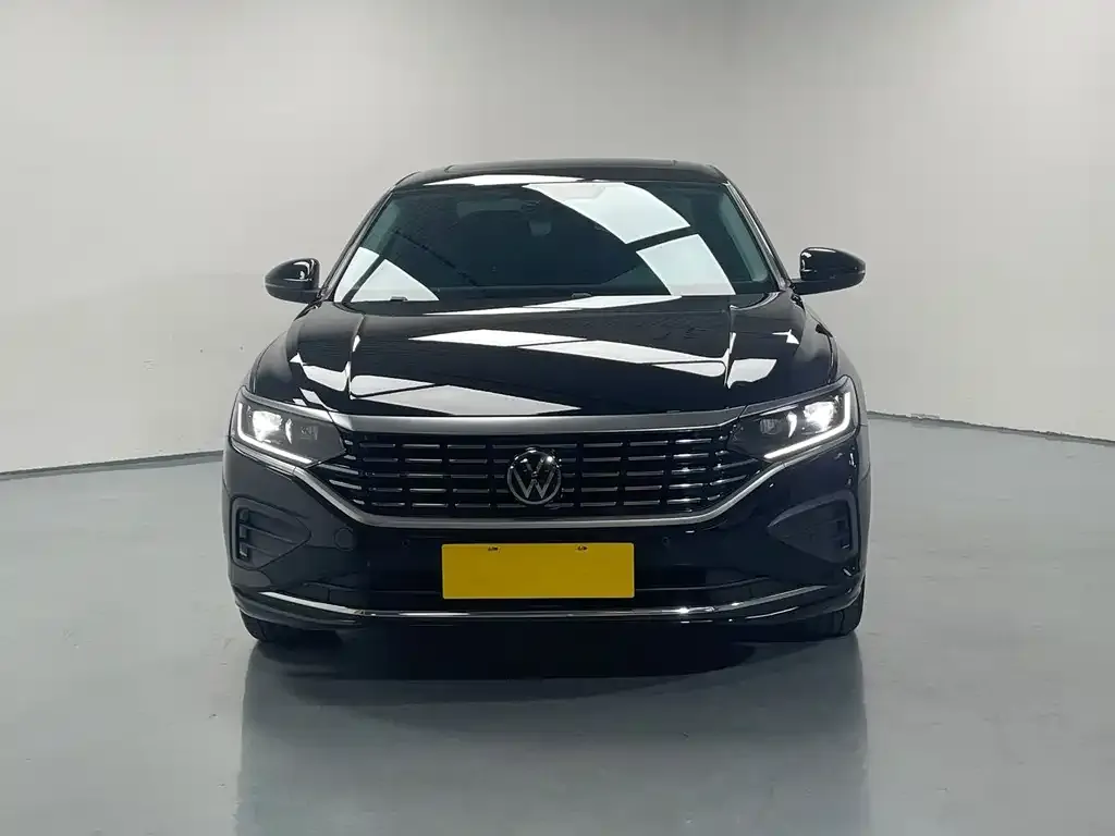 Volkswagen Passat — фото 3