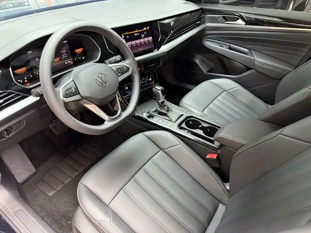 Volkswagen Passat — фото 2