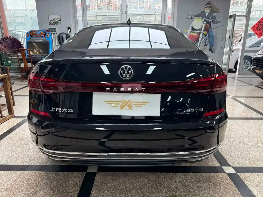Volkswagen Passat — фото 5