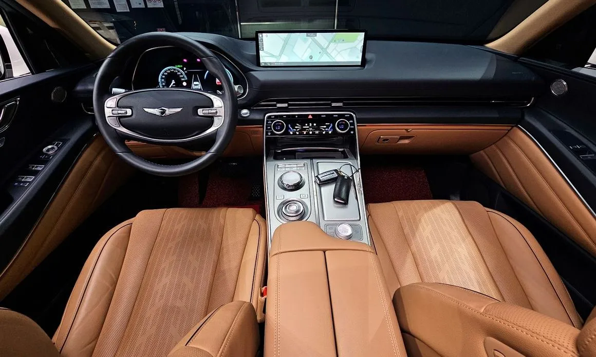 Genesis GV80 — фото 10