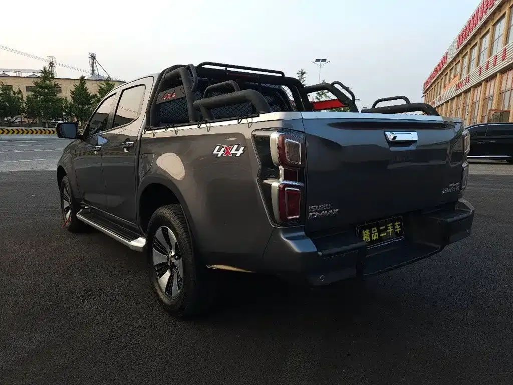 Isuzu D-MAX — фото 5