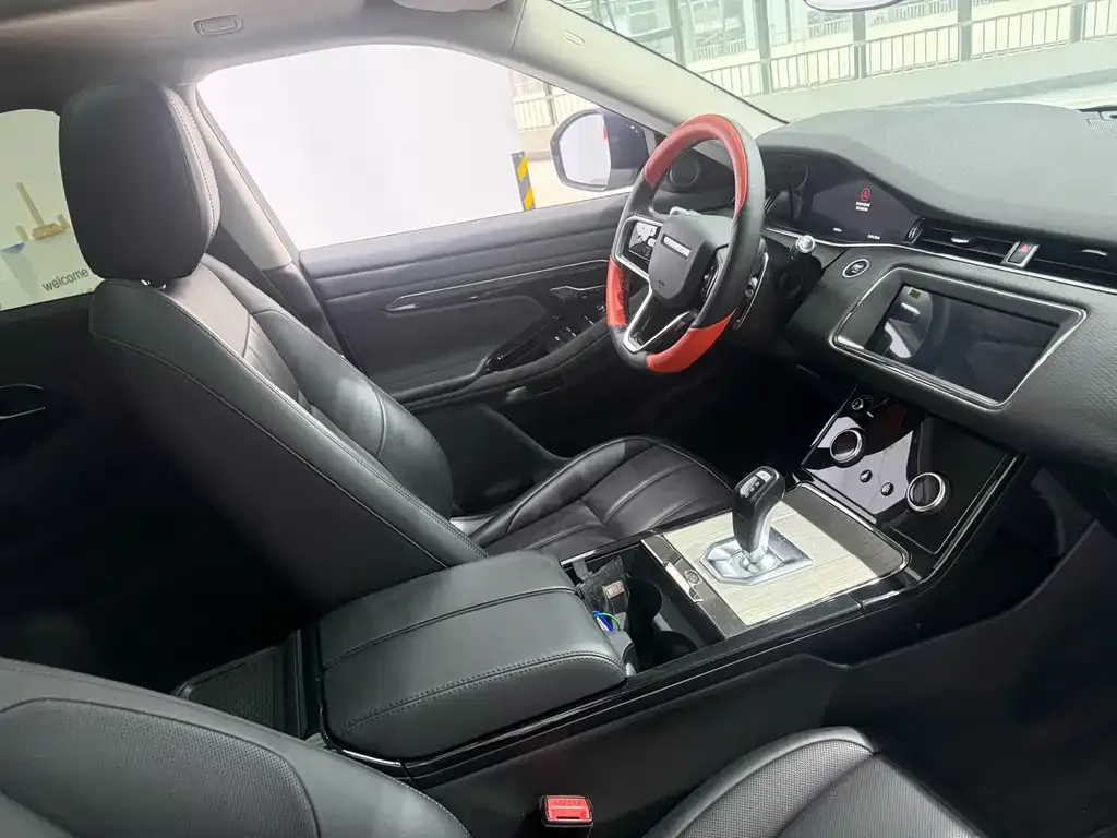 Land Rover Evoque — фото 8