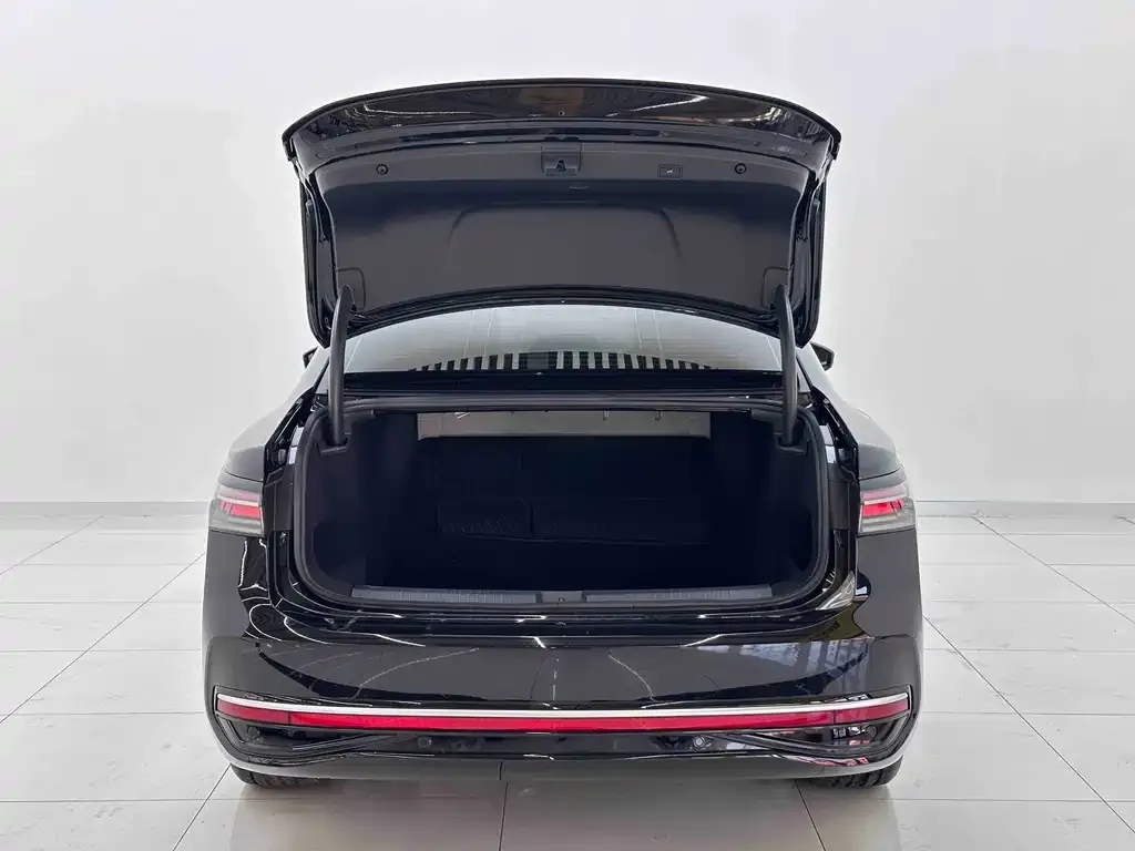 Volkswagen Passat — фото 9