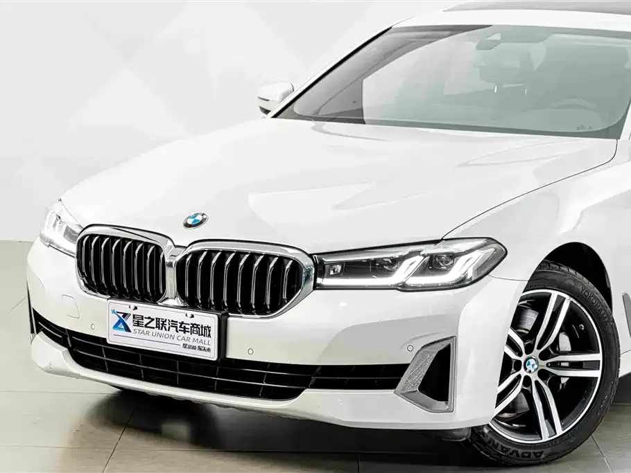 BMW 5 Series — фото 3