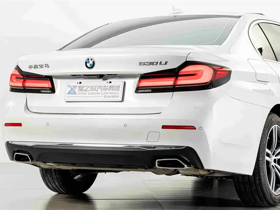 BMW 5 Series — фото 5