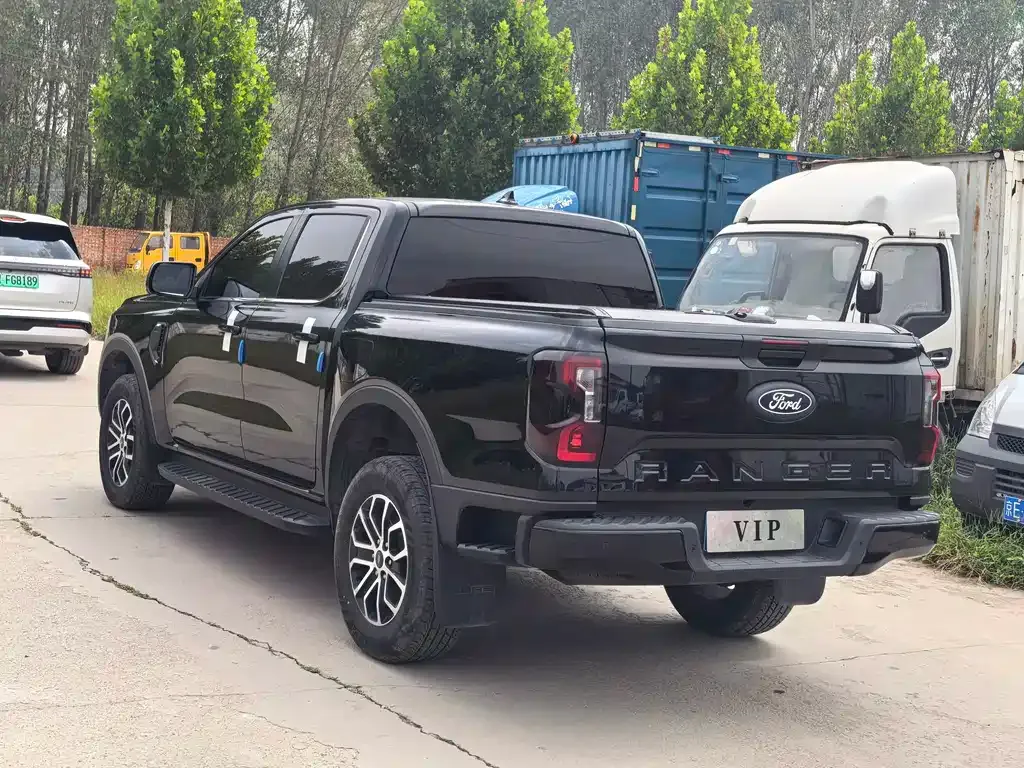 Ford Ranger — фото 10