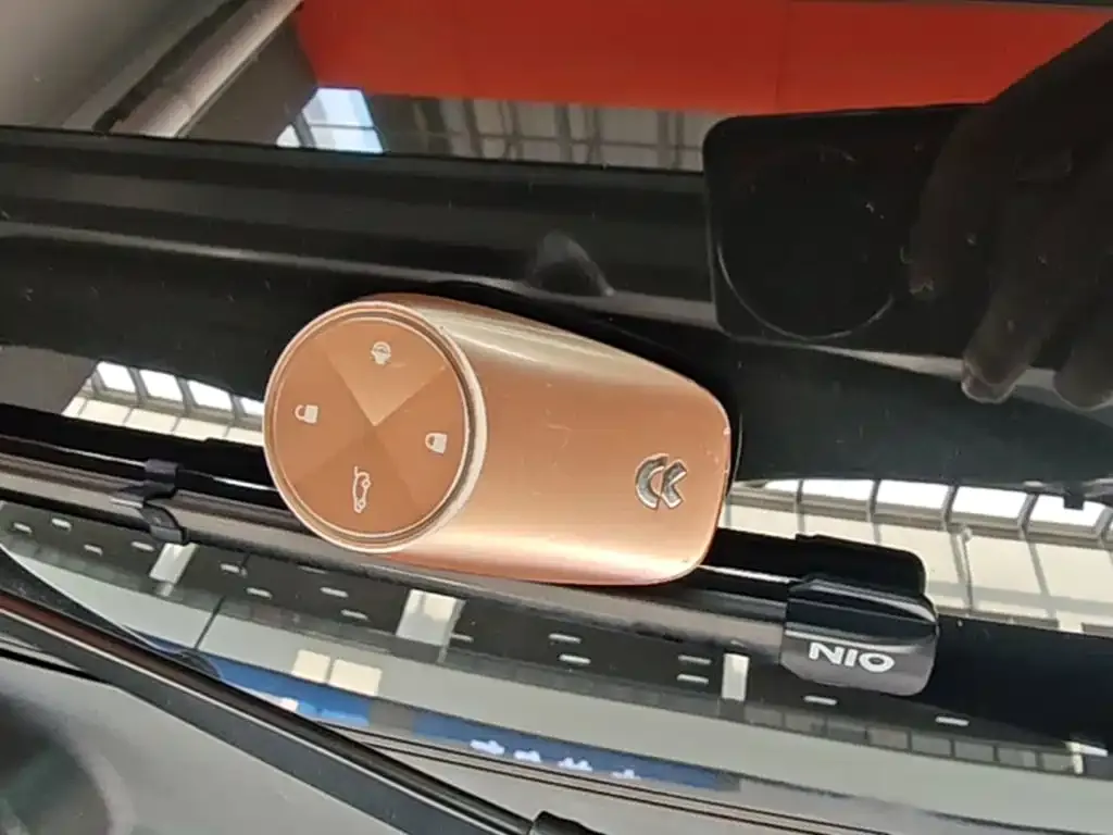 NIO EC6 — фото 3