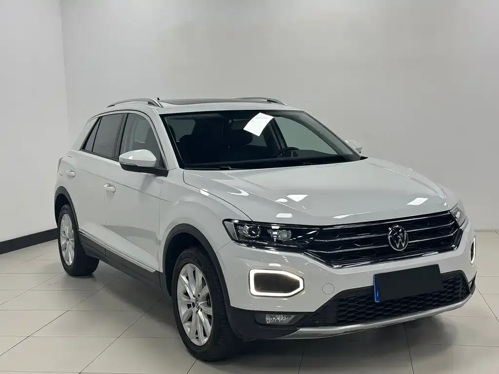 Volkswagen T-Roc — фото 5