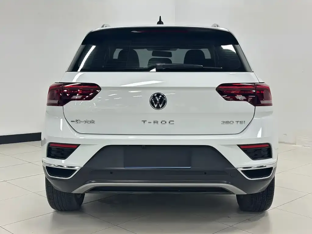Volkswagen T-Roc — фото 3
