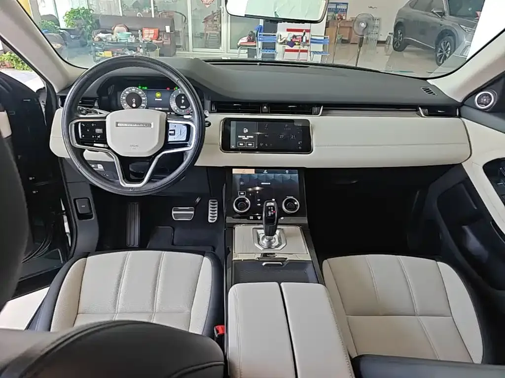 Land Rover Evoque — фото 6