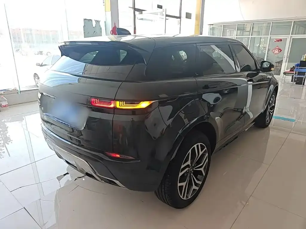 Land Rover Evoque — фото 8