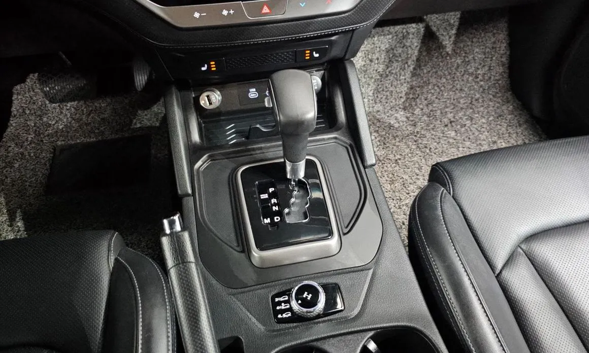 KG Mobility (Ssangyong) Rexton — фото 10