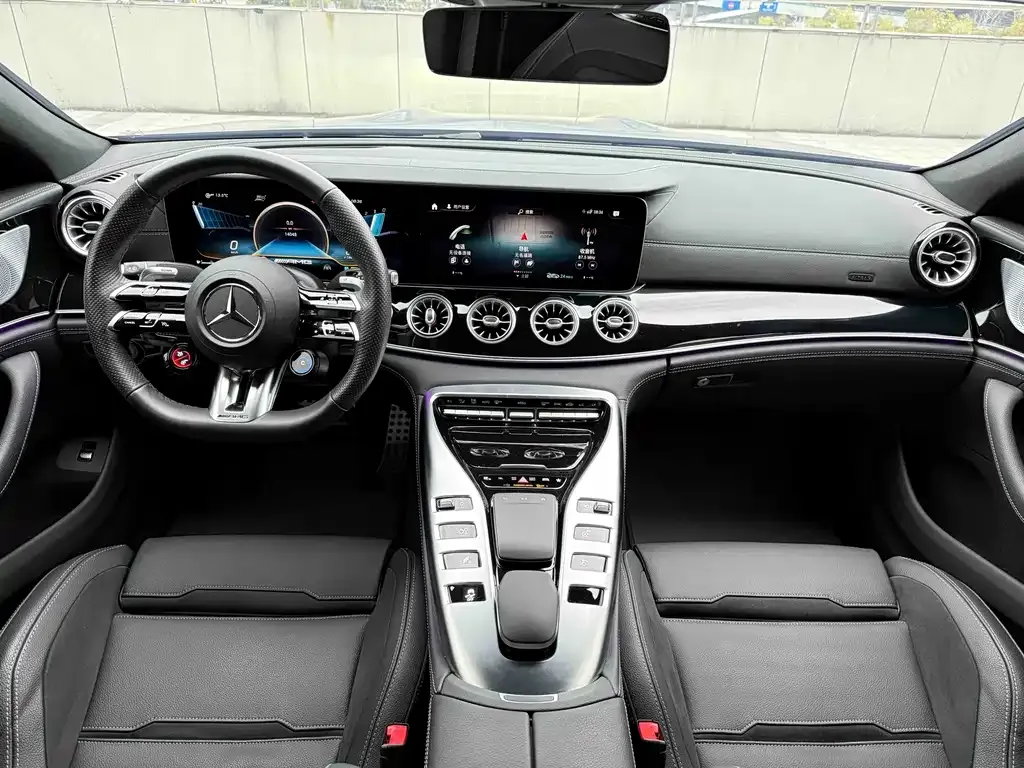 Mercedes-Benz AMG GT — фото 8