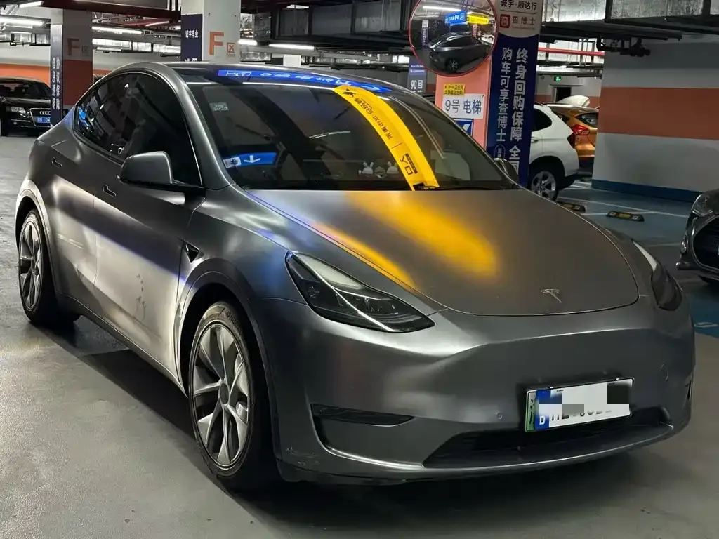 Tesla Model Y — фото 4