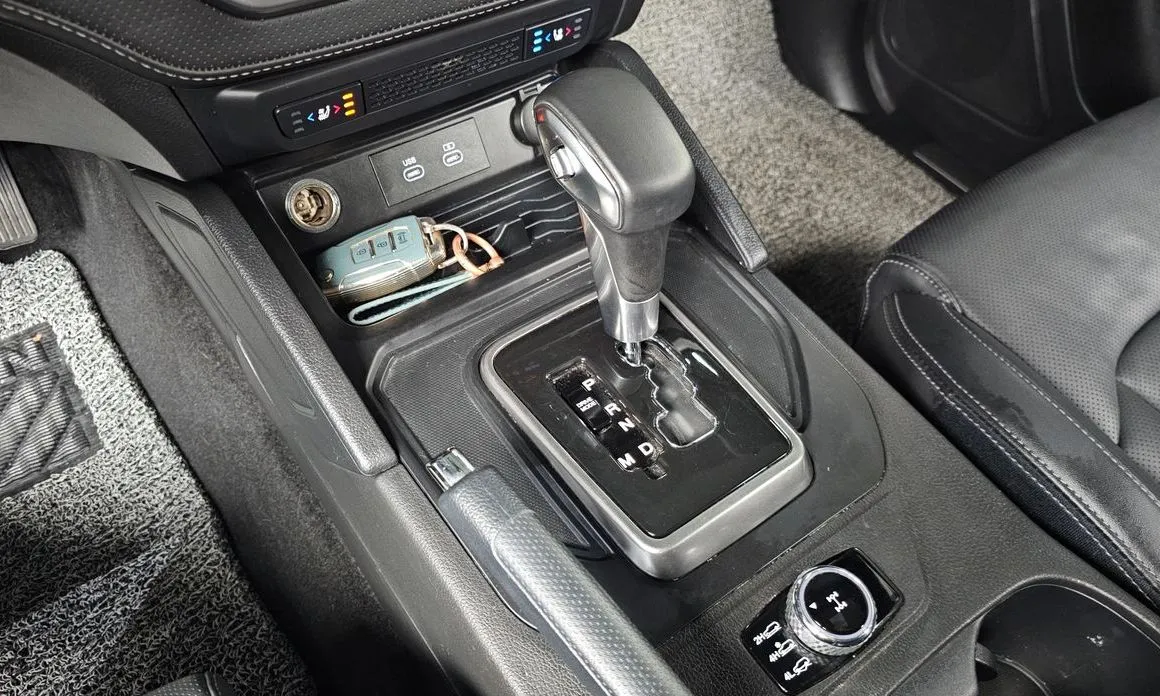 KG Mobility (Ssangyong) Rexton — фото 7