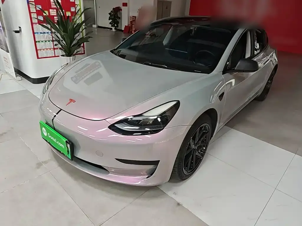 Tesla Model 3 — фото 5