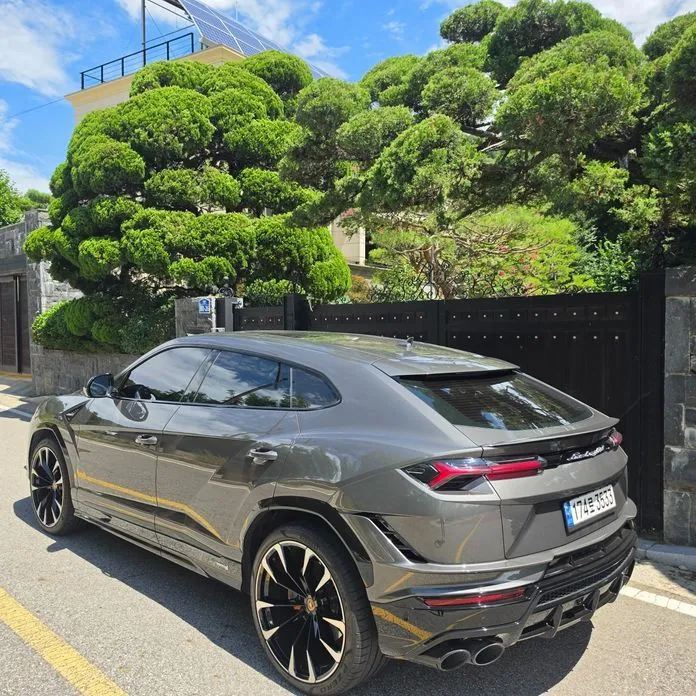 Lamborghini Urus — фото 9