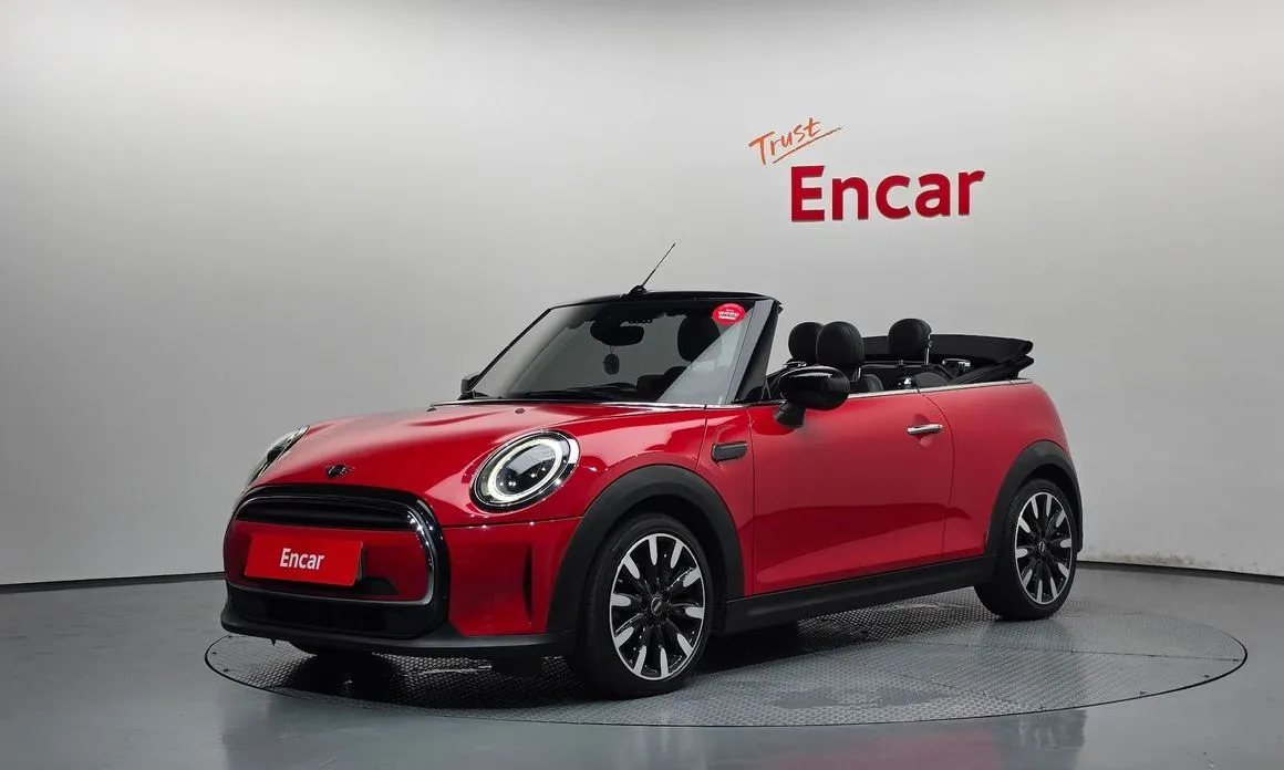 Mini Cooper Convertible — фото 1