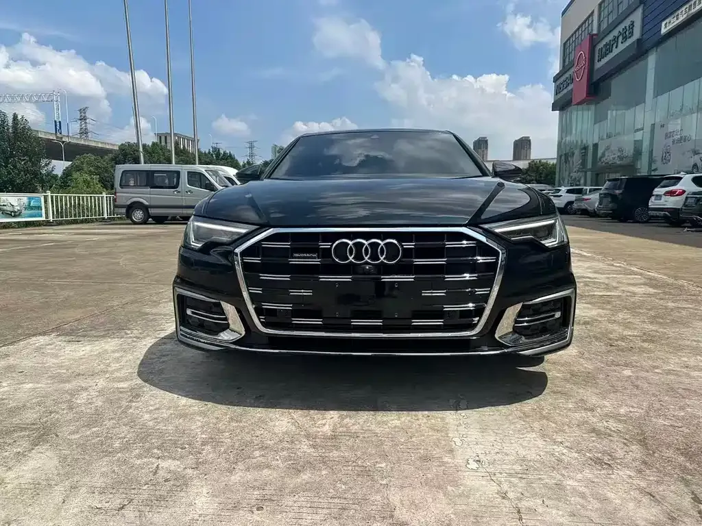 Audi A6L — фото 5