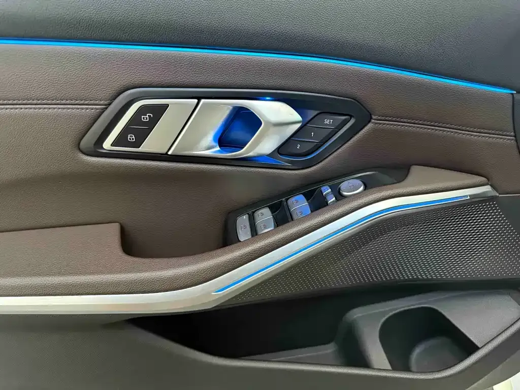 BMW 3 Series — фото 10