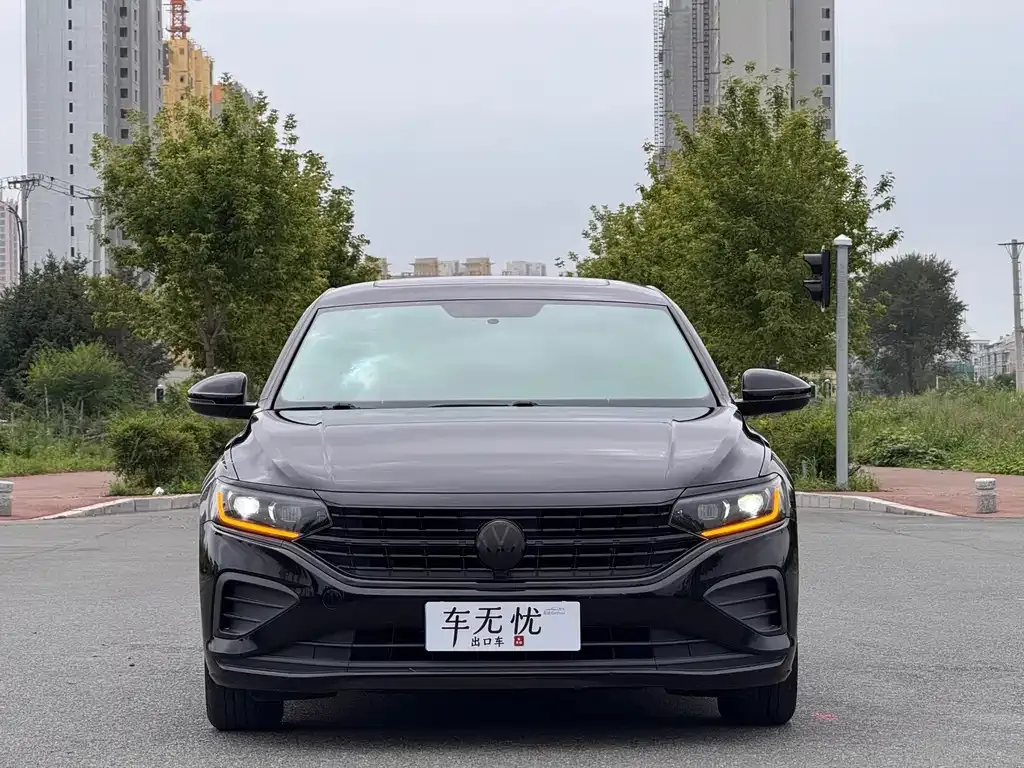 Volkswagen Passat — фото 10