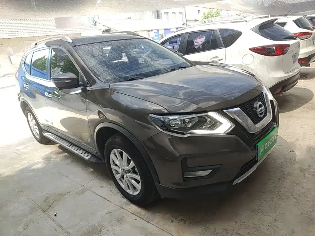 Nissan X-Trail — фото 8