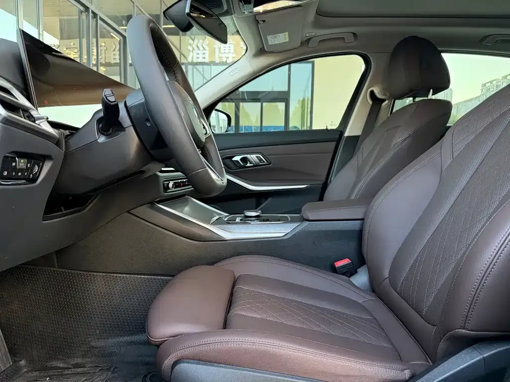 BMW i3 — фото 9