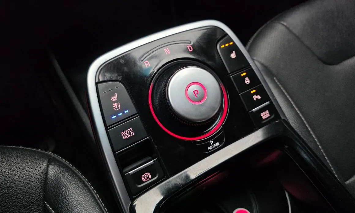Kia Niro — фото 6